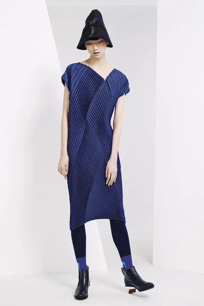 Look 7